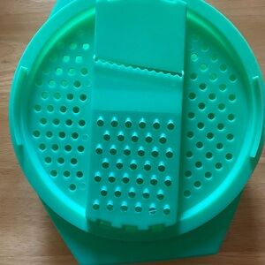 Vintage Tupperware Cheese Grater